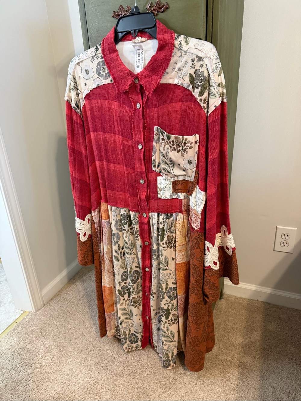 POL Red Patchwork Maxi Dress/duster with Floral Panels. NWT